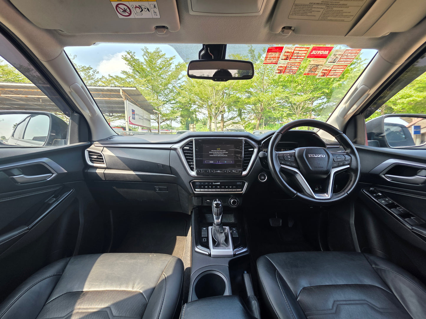 2023 Isuzu D-MAX D/CAB 1.9 L RG PREM 4X4 FL (AT) - (SJD4340)