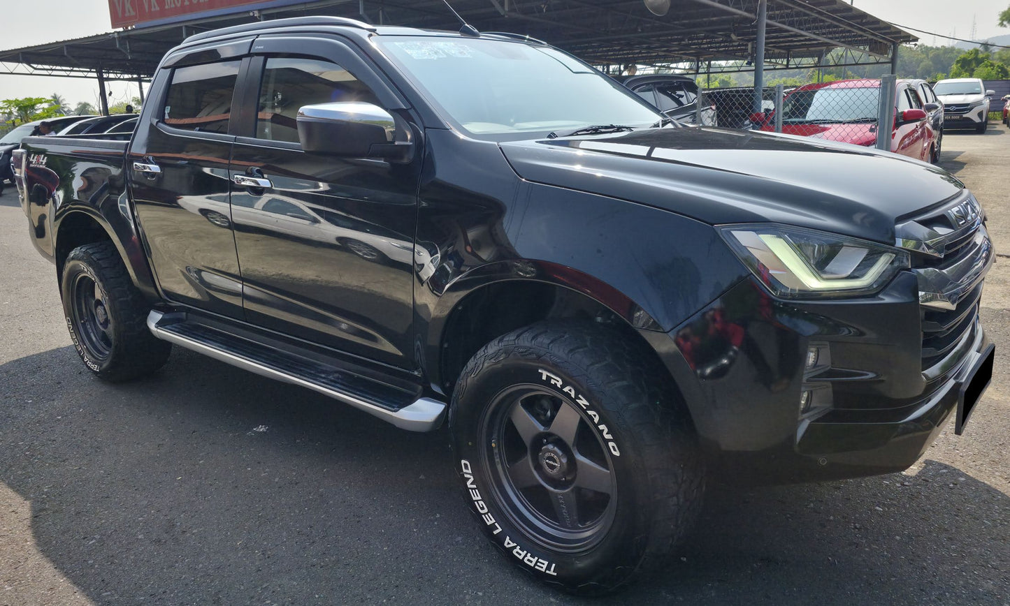 2023 Isuzu D-MAX D/CAB 1.9 L RG PREM 4X4 FL (AT) - (SJD4340)
