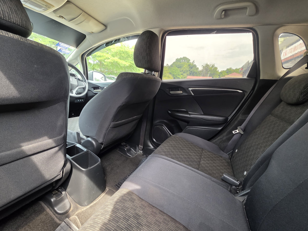 2015 Honda JAZZ 1.5 A E I-VTEC FL (AT) - (NDC2554)