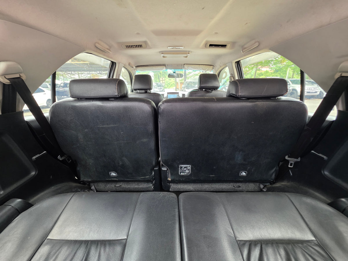 2015 Toyota FORTUNER 2.7 A V TRD 4WD FL 4X4 (AT) - (QMY2275)