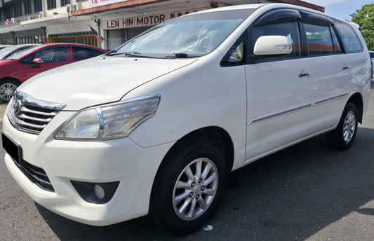2013 Toyota INNOVA 2.0 A G FL (AT) - (SS3343U)