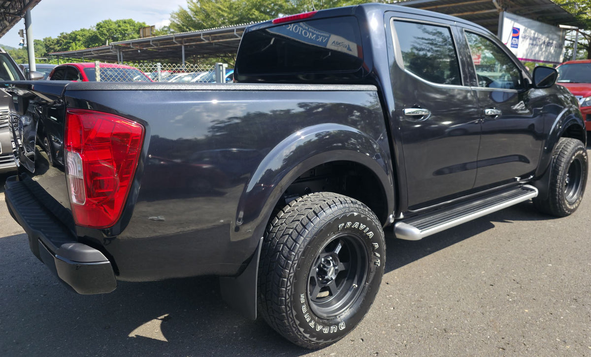 2017 Nissan NVARA NP300 D/CAB 2.5 A SE (AT) - (SAC2372E)