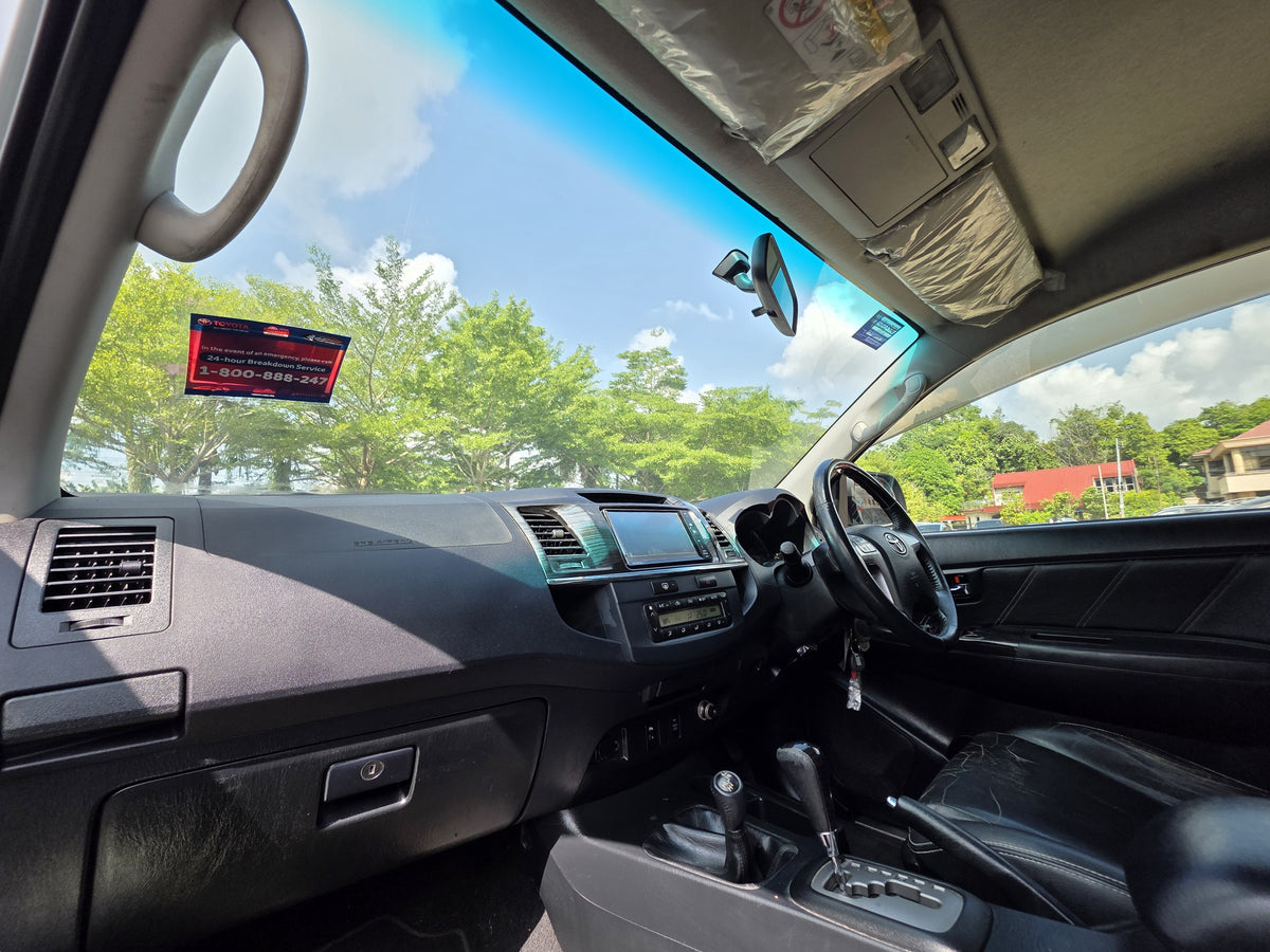 2015 Toyota FORTUNER 2.7 A V TRD 4WD FL 4X4 (AT) - (QMY2275)