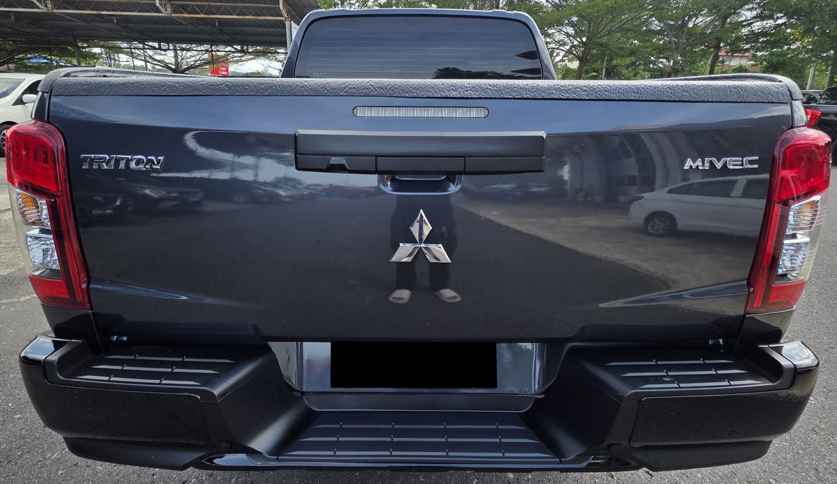 2022 Mitsubishi TRITON DC 2.4 M PREM MS 4WD FL (MT) - (QTX4476)