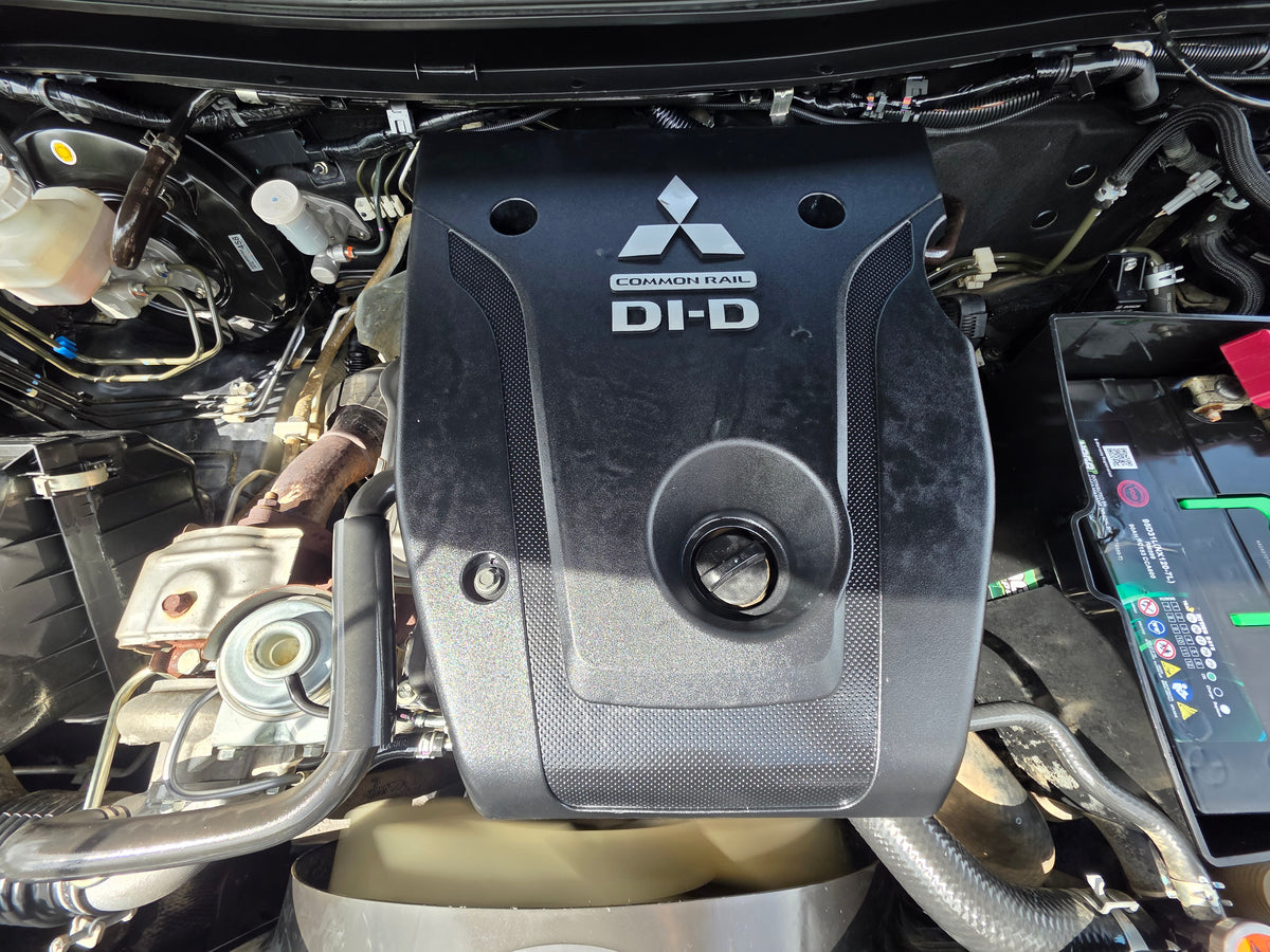2022 Mitsubishi TRITON DC 2.4 M PREM MS 4WD FL (MT) - (QTX4476)