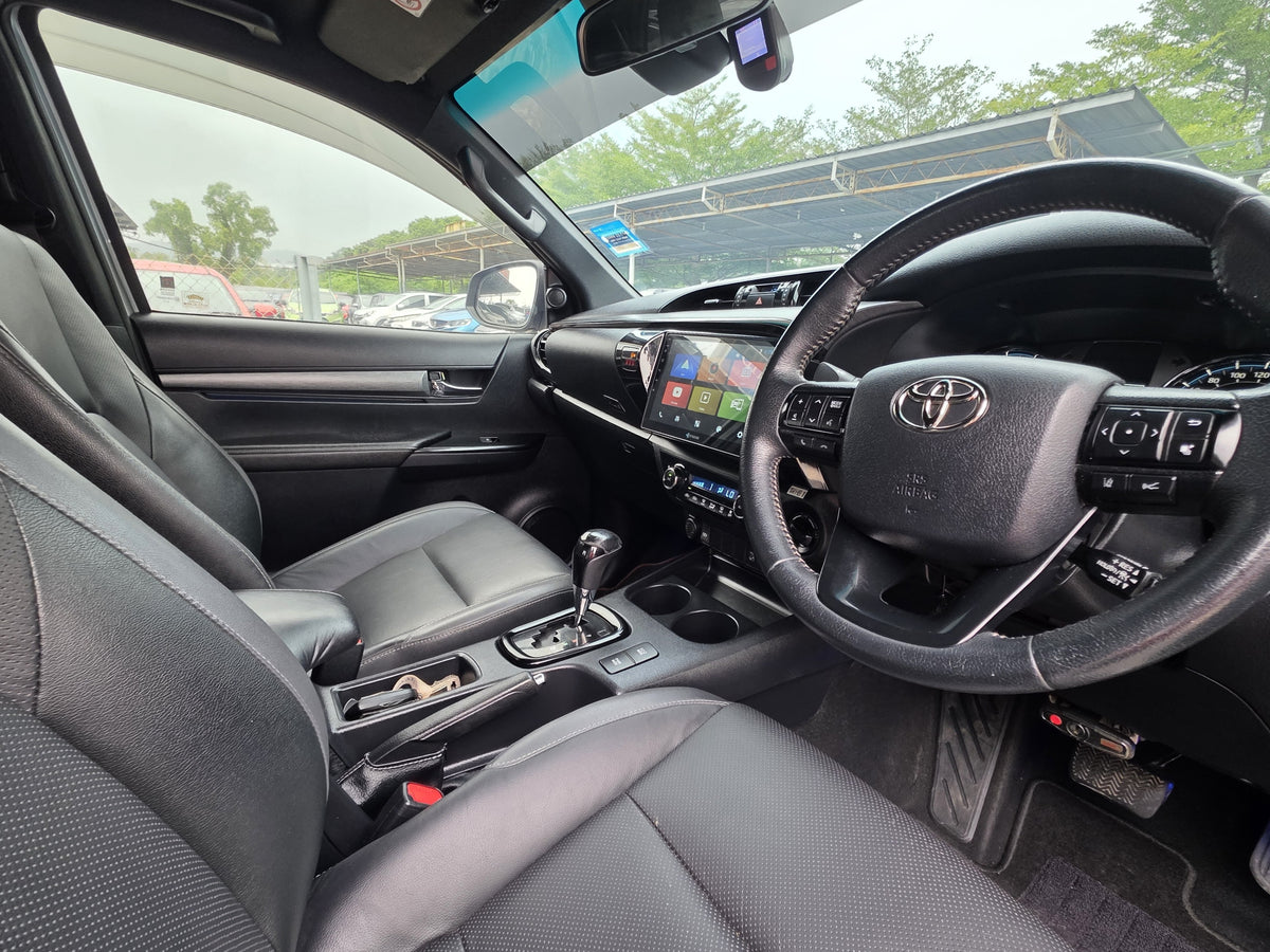 2020 Toyota HILUX DC 2.8 G ROGUE AN120 FL (AT) - (VFM6196)