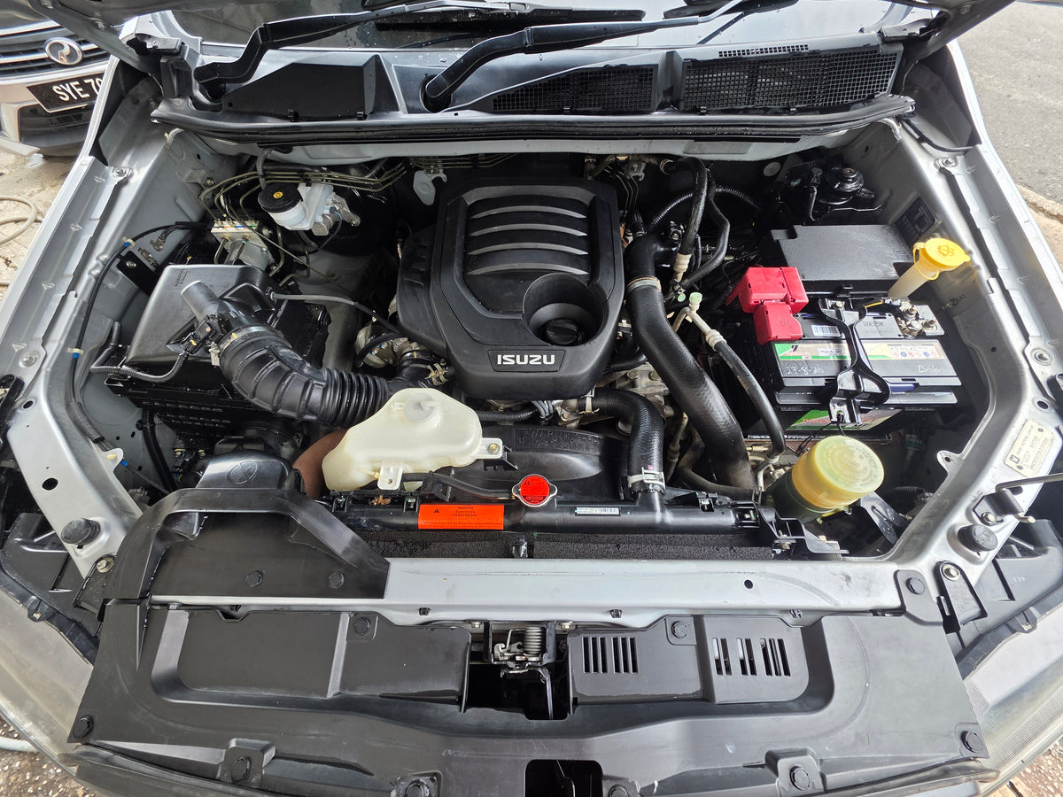 2022 Isuzu D-MAX DC 1.9 A RG 4X4 (AT) - (SD8672T)