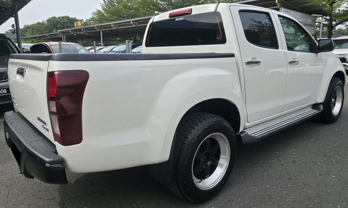 2021 Isuzu D-MAX DC 1.9 HI-RIDE PREM 4WD (MT) - (SYL5074)