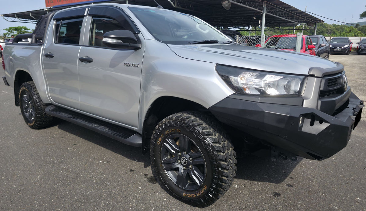 2023 Toyota HILUX D/CAB 2.4 M VNT FL 4WD (MT) - (BRK1668)