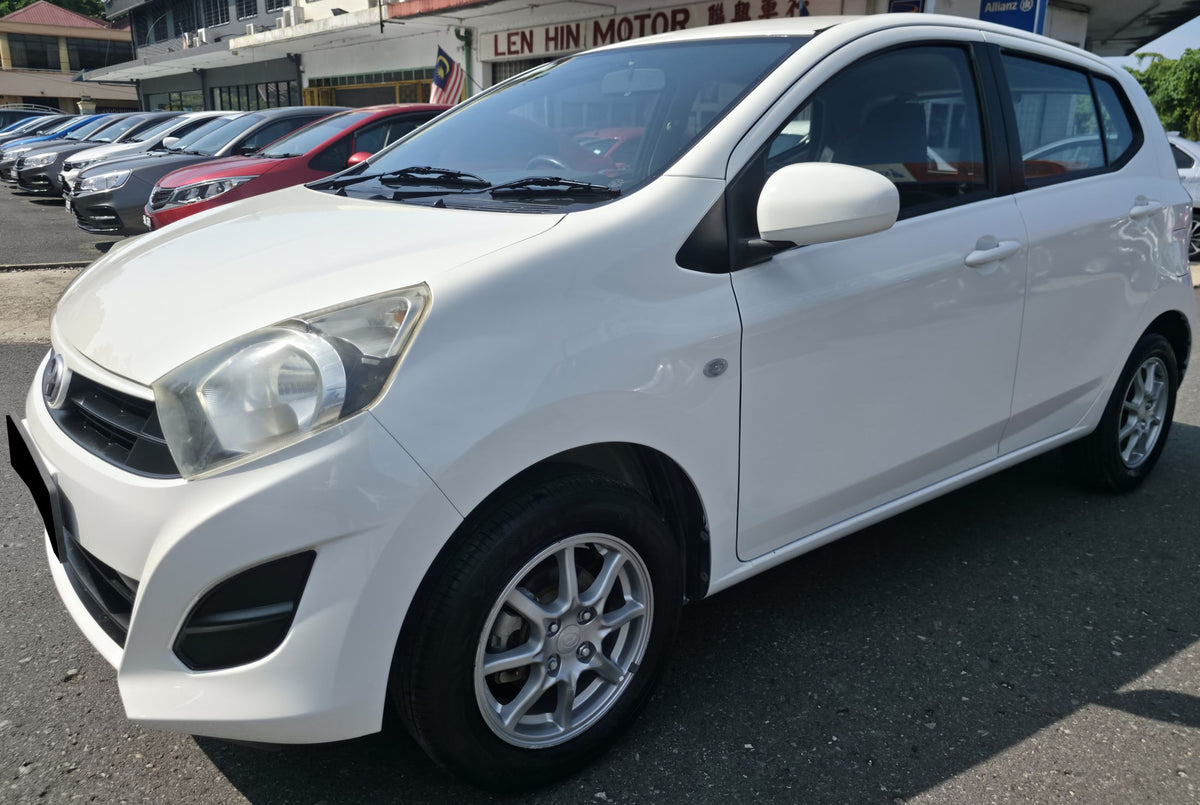 2015 Perodua AXIA 1.0 A - 1000 G (MT) - (WC3476B)