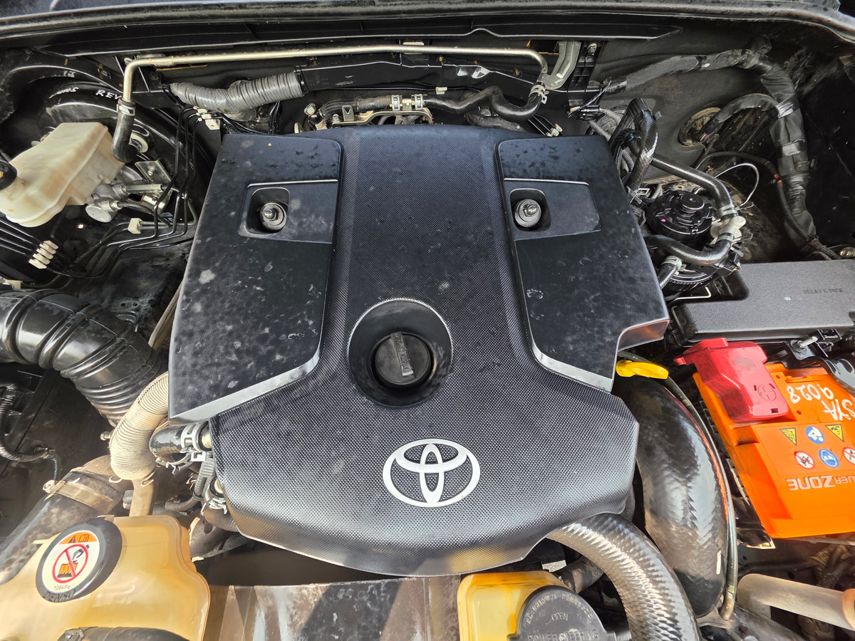 2018 Toyota HILUX DC 2.8 A LE 4X4 4WD FL (AT) - (SYA9028)