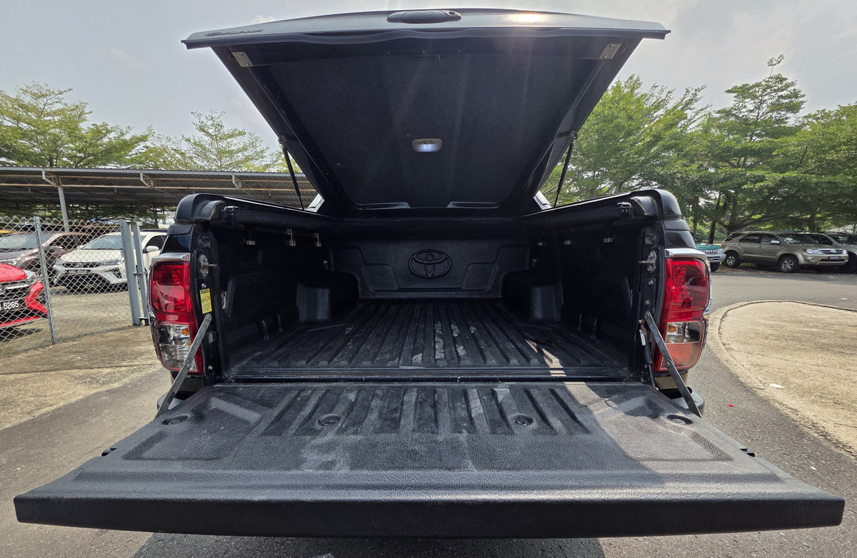 2018 Toyota HILUX DC 2.8 A LE 4X4 4WD FL (AT) - (SYA9028)