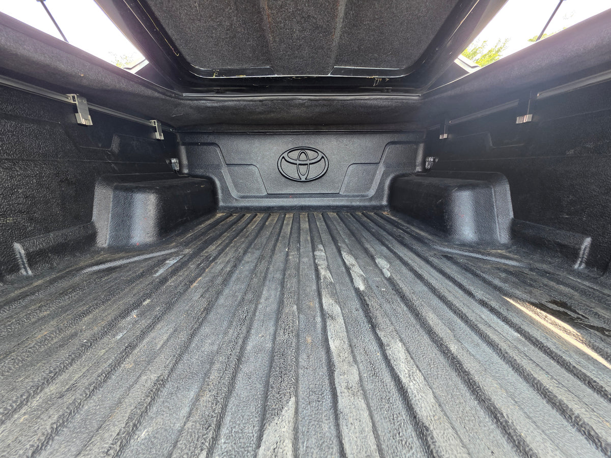 2018 Toyota HILUX DC 2.8 A LE 4X4 4WD FL (AT) - (SYA9028)