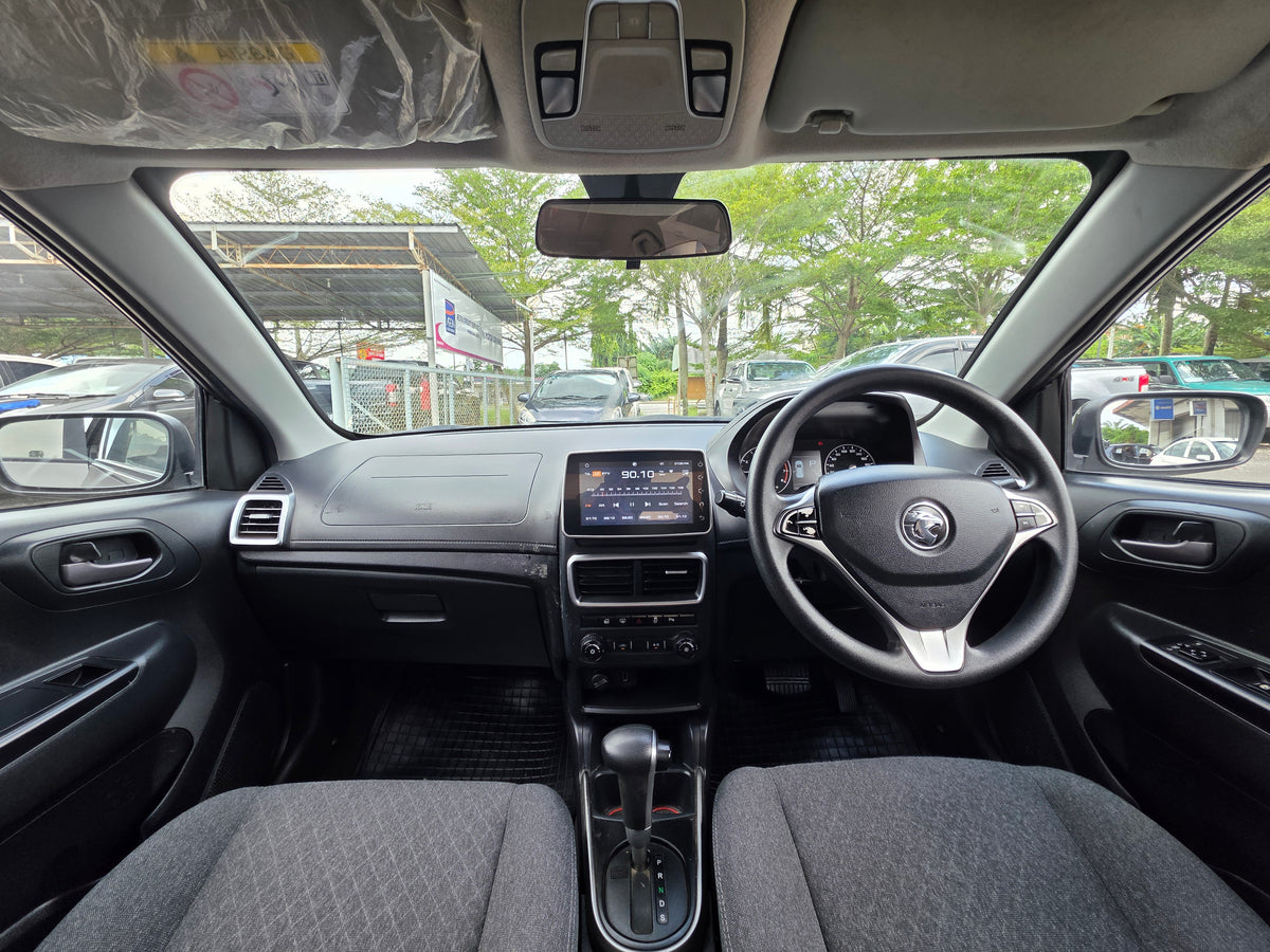 2025 Proton SAGA 1.3 A VVT PREM MC2 (AT) - (SJK3950)