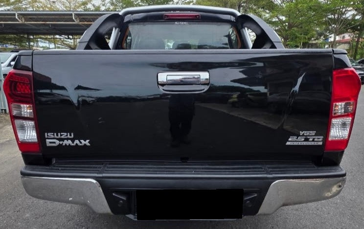 2015 Isuzu D-MAX D/CAB 2.5 A TURBO INTERCOOLER VGS 4WD (AT) - (WB3476Y)