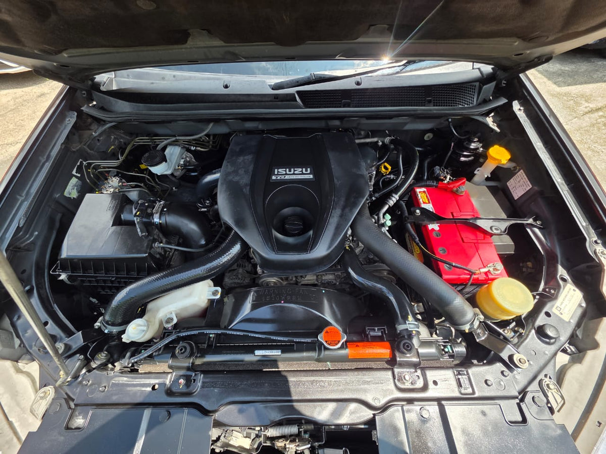 2018 Isuzu D-MAX DC 2.5 HI TURBO FL (MT) - (VBW6726)
