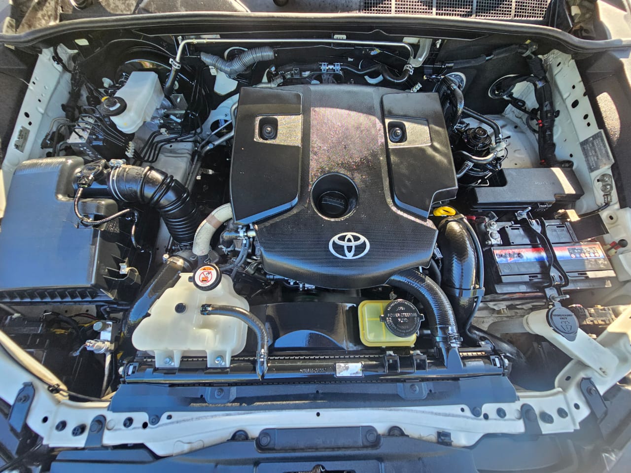 2019 Toyota HILUX D/CAB 2.4 A L-EDITION VNT 4WD FL (AT) - (DDP8693)
